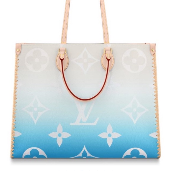 Limited Edition Louis Vuitton OnTheGo GM - Picture 5 of 8